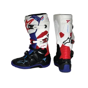 بوت موتور سواری